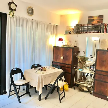 Διαμέρισμα A Free Parking- Wifi- Free Pool *